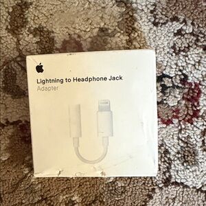 Apple Lightning to Headphone Jack Adapter – White